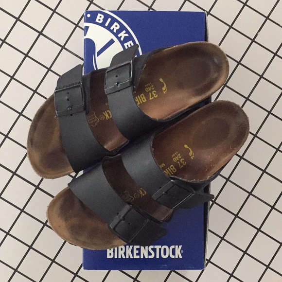 kolhapuri chappal original